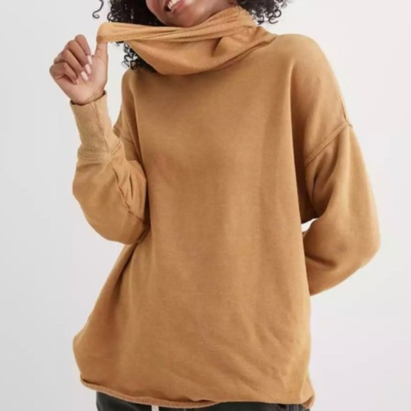 aerie Sweaters - NWT Aerie Fleece Turtleneck Pod Sweatshirt Size Small
